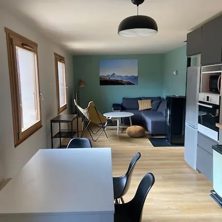 Apartment 3 Chambres, Calme, Vue Imprenable, Refait A Neuf *